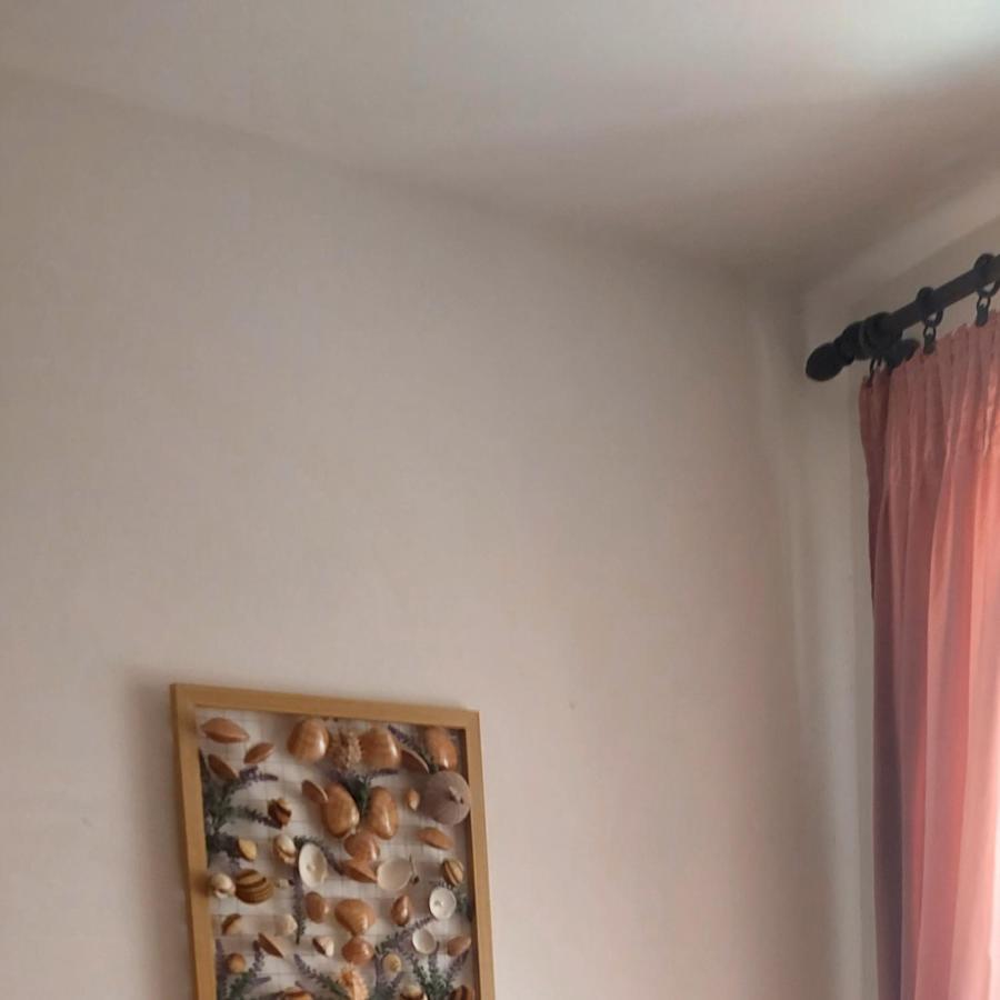 Hrastic Apartment *